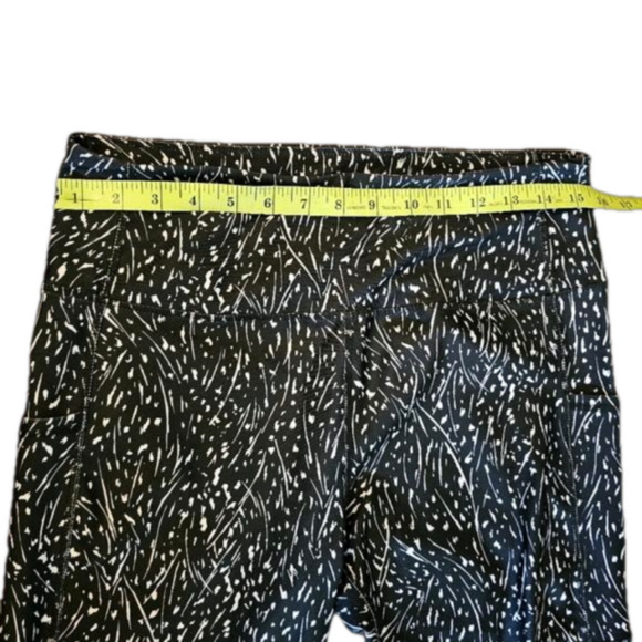 Marilka Control Waist Calf Length Pull On Leggings Size XL - Picture 8 of 10